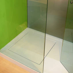 Quadro Corian XXL Duschwanne, 90x150cm mit auf gesetztem Ablaufpodest in Corian, kann auch bodenb�ndig einbaut werden